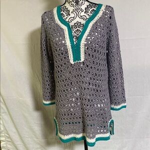 Catherine Malandrino Gray Crochet Tunic with Teal and White Trim Swim Cover XL